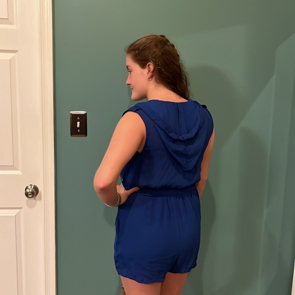 Blue hooded romper. - Picture 3 of 9